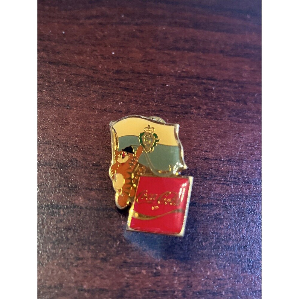 Vintage 1988 Seoul Olympics Coca Cola‎ Hodori Tiger San Marino Flag Lapel Pin
